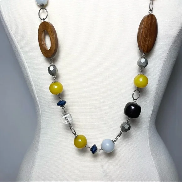 Multi-color wooden beads long necklace - Picture 3 of 8